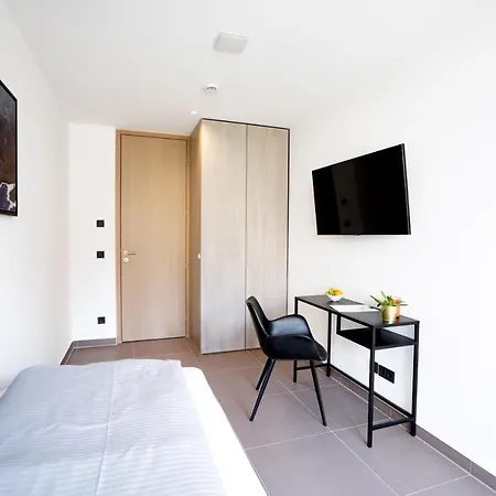 Max Serviced Apartmán *