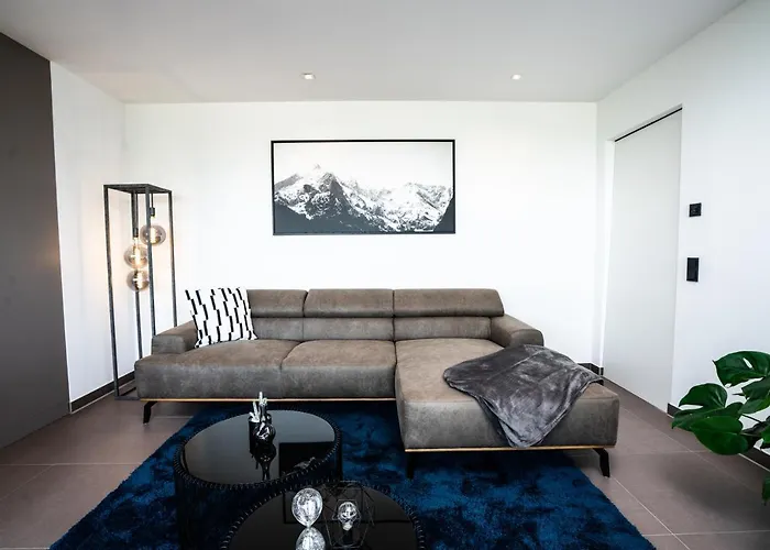 Max Serviced Apartament