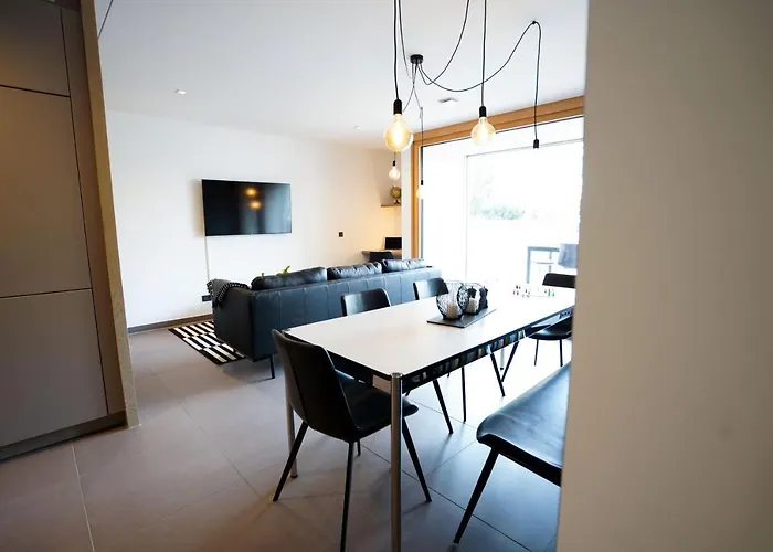 Apartament Max Serviced *